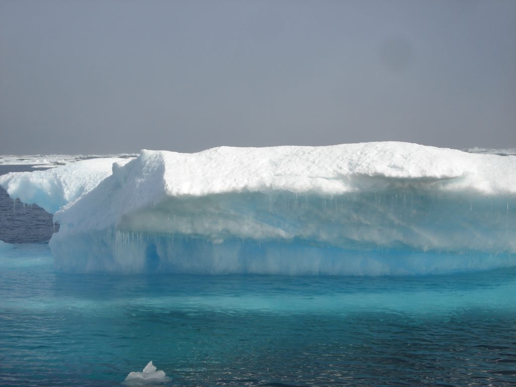 © Crew of NOAA Ship FAIRWEATHER 